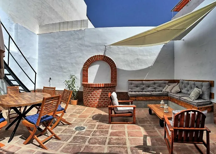 بيت للعطل Modern House In Calle Carretas *